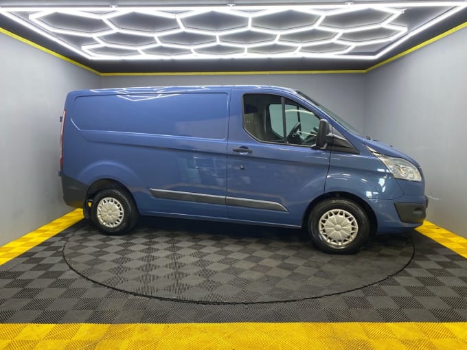 2024 Ford Transit Custom