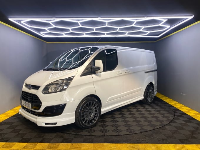 2024 Ford Transit Custom