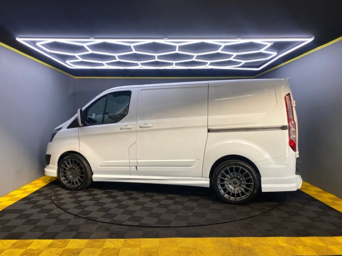 2024 Ford Transit Custom