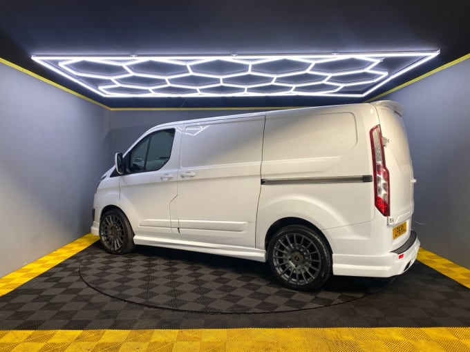 2024 Ford Transit Custom