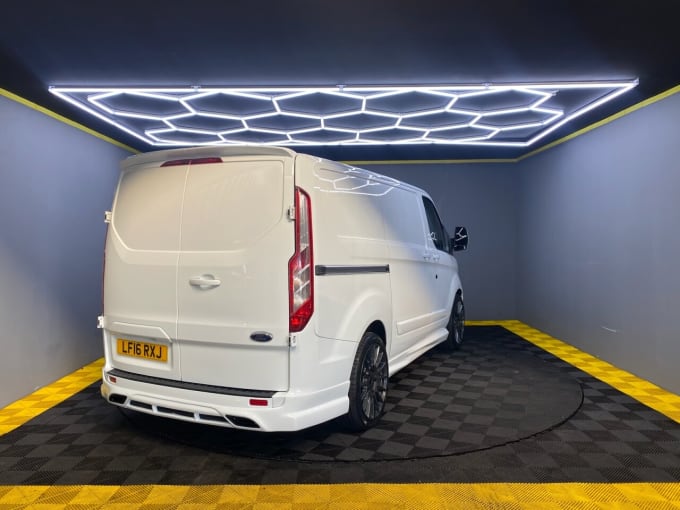 2024 Ford Transit Custom