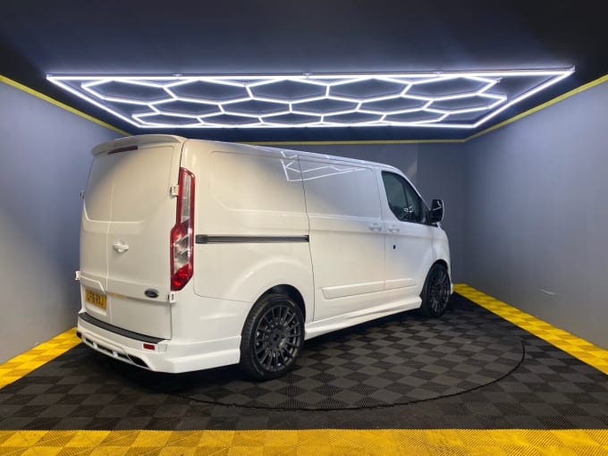 2024 Ford Transit Custom