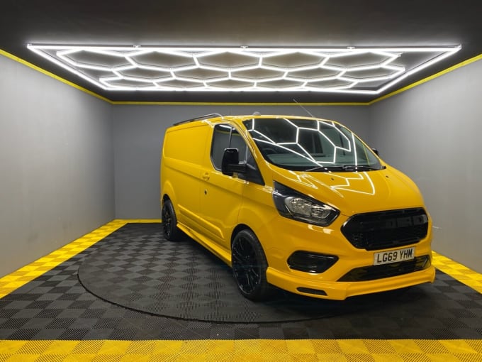 2024 Ford Transit Custom