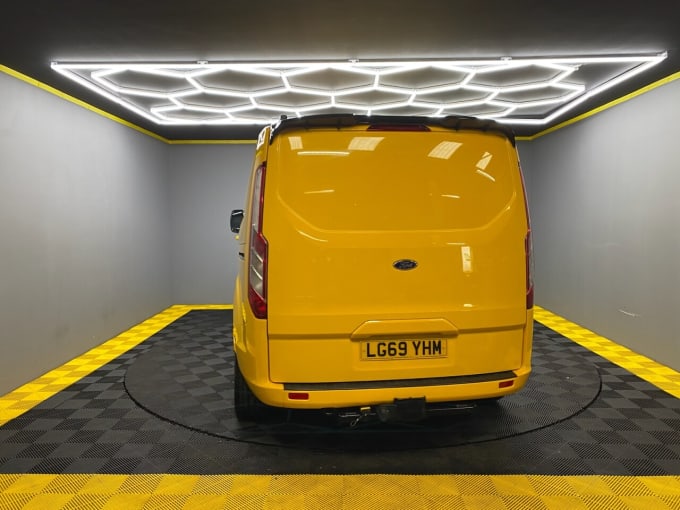 2024 Ford Transit Custom