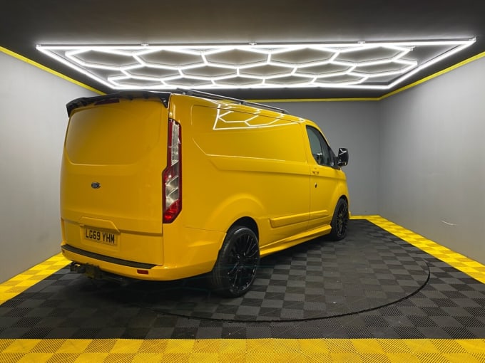 2024 Ford Transit Custom