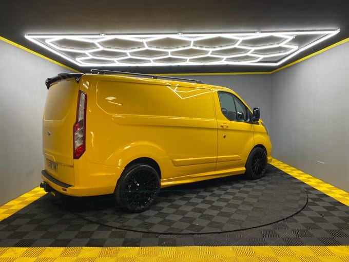 2024 Ford Transit Custom