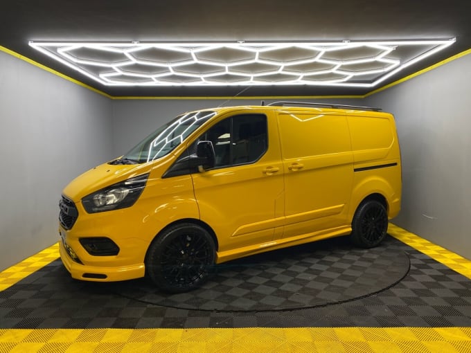 2024 Ford Transit Custom