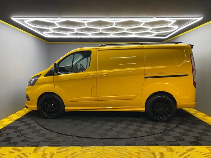 2024 Ford Transit Custom