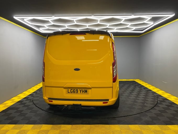 2024 Ford Transit Custom