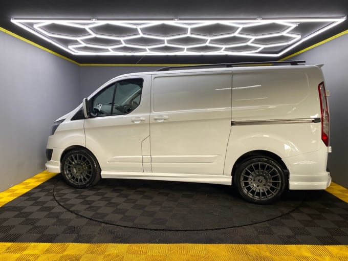 2024 Ford Transit Custom