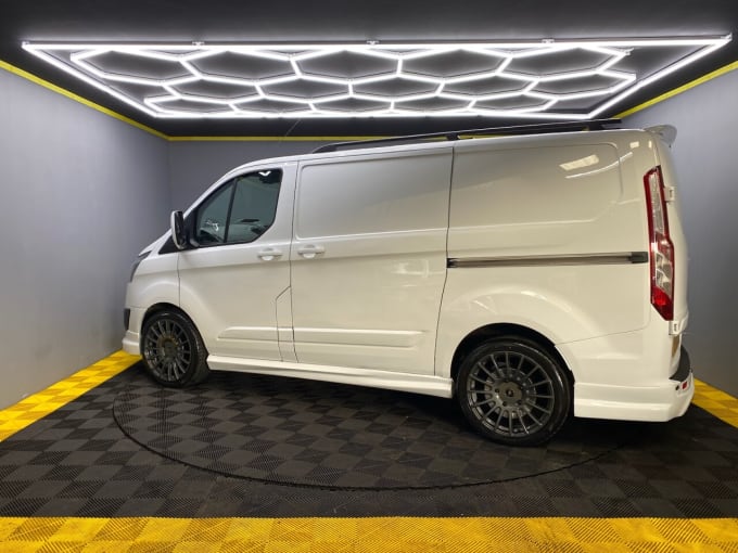 2024 Ford Transit Custom