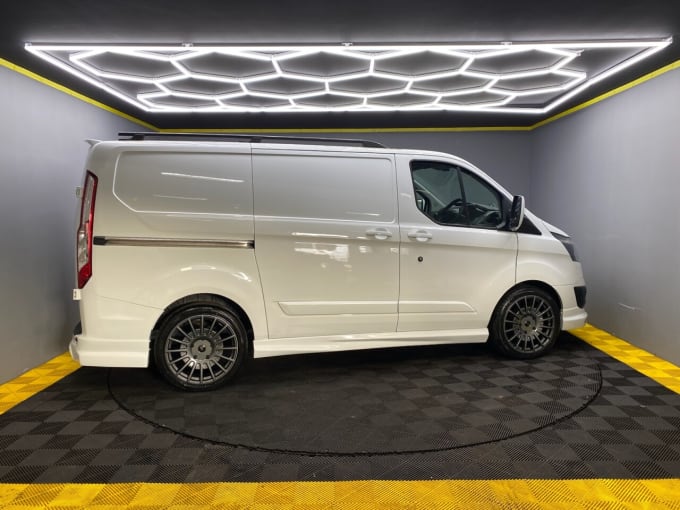 2024 Ford Transit Custom