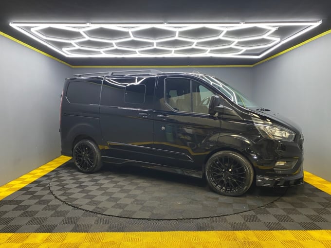 2024 Ford Transit Custom