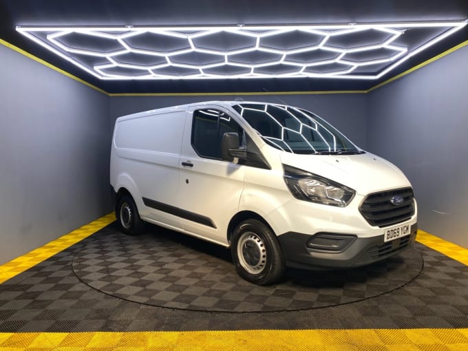 2024 Ford Transit Custom