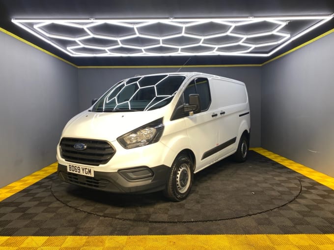 2024 Ford Transit Custom