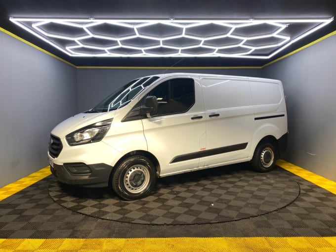 2024 Ford Transit Custom