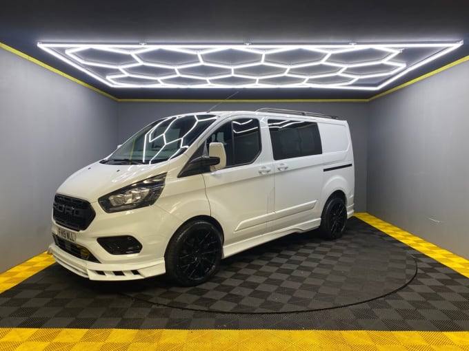 2024 Ford Transit Custom