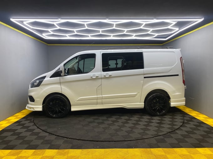 2024 Ford Transit Custom