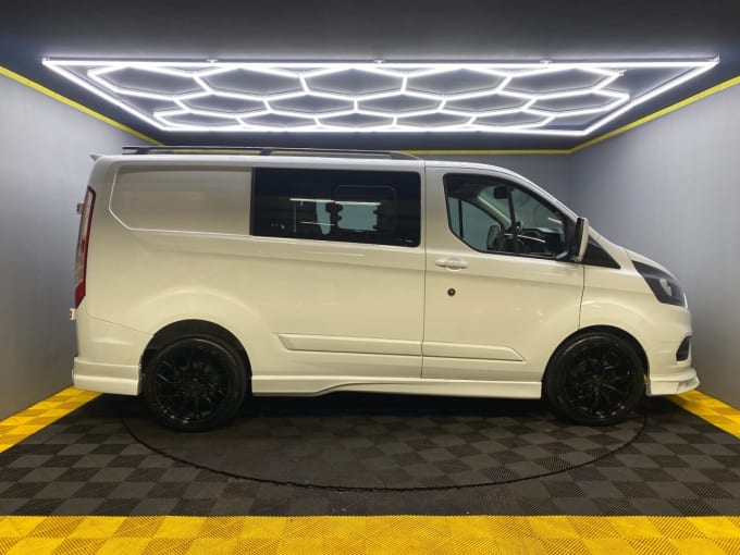 2024 Ford Transit Custom