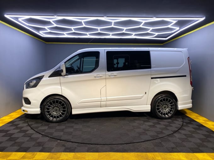 2024 Ford Transit Custom