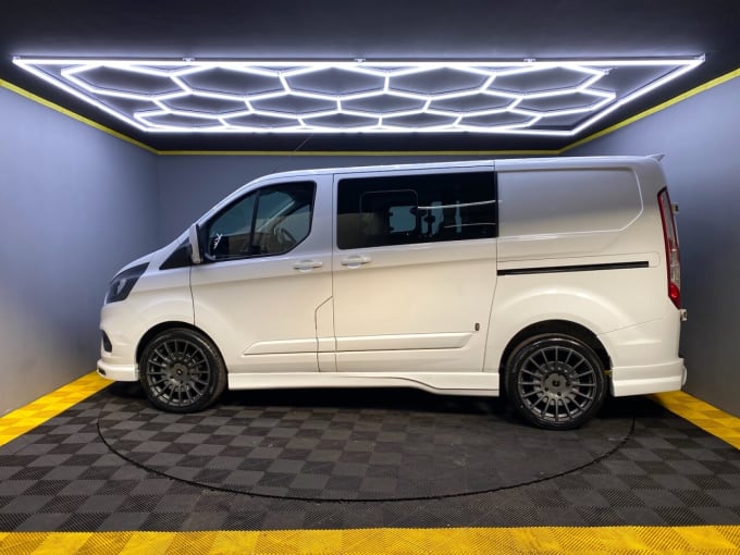 2024 Ford Transit Custom