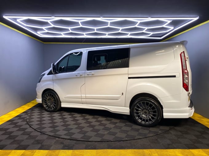 2024 Ford Transit Custom