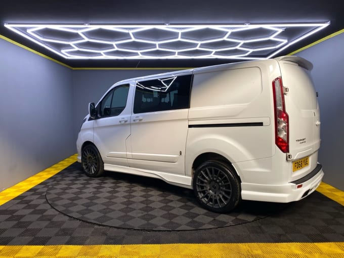 2024 Ford Transit Custom