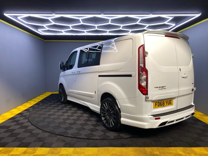 2024 Ford Transit Custom