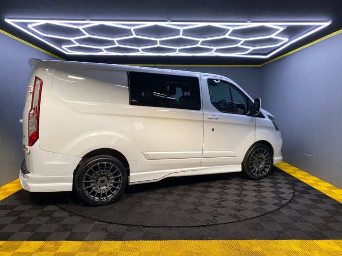 2024 Ford Transit Custom