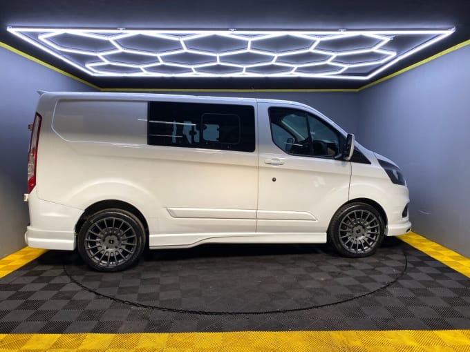 2024 Ford Transit Custom