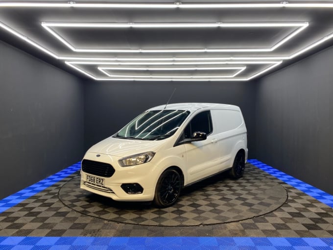 2025 Ford Transit Courier