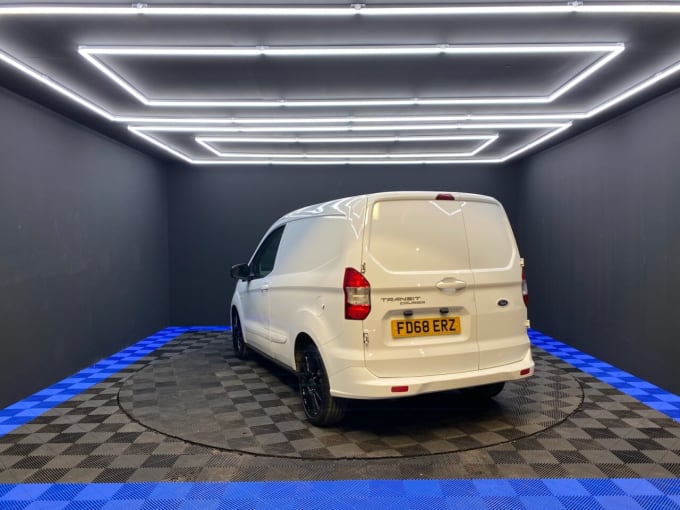 2025 Ford Transit Courier