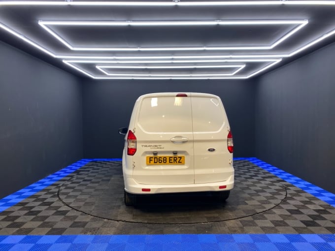2025 Ford Transit Courier