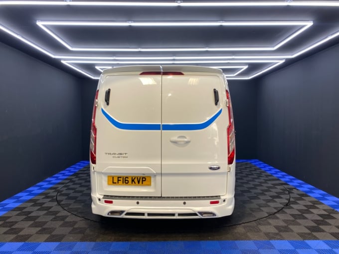 2025 Ford Transit Custom