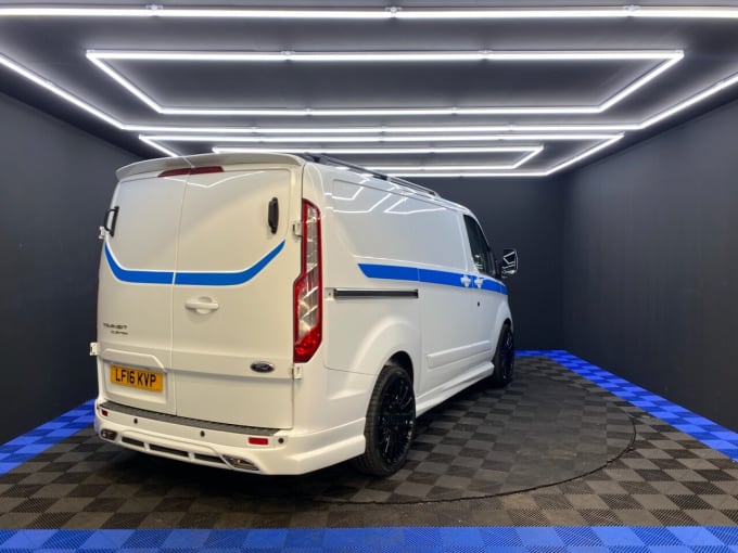 2025 Ford Transit Custom