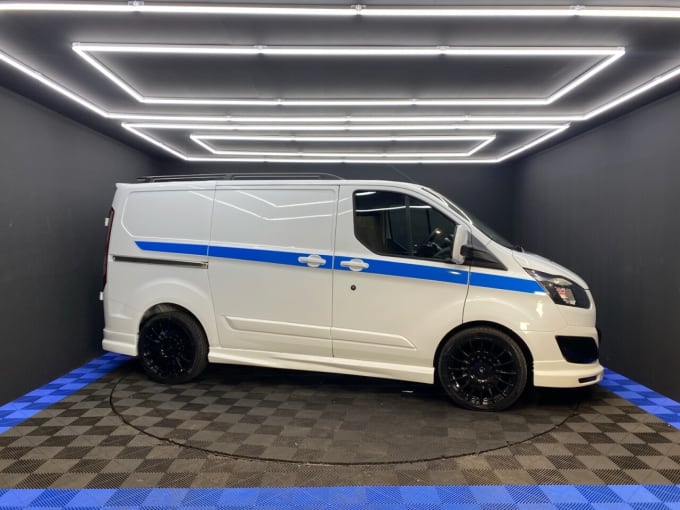 2025 Ford Transit Custom