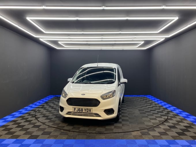 2025 Ford Transit Courier