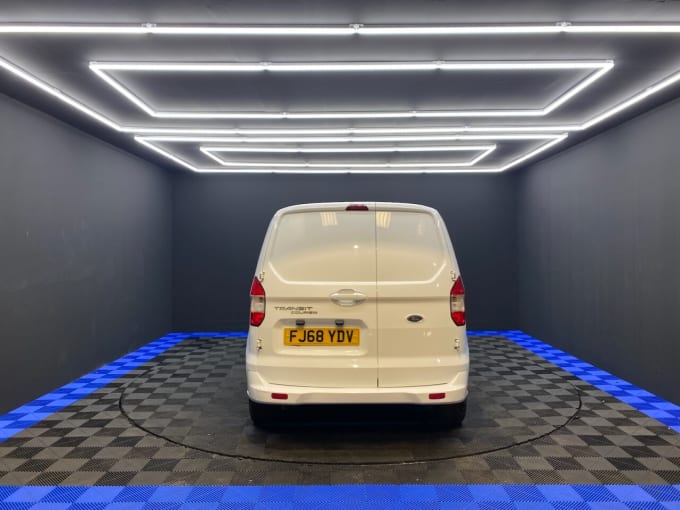 2025 Ford Transit Courier