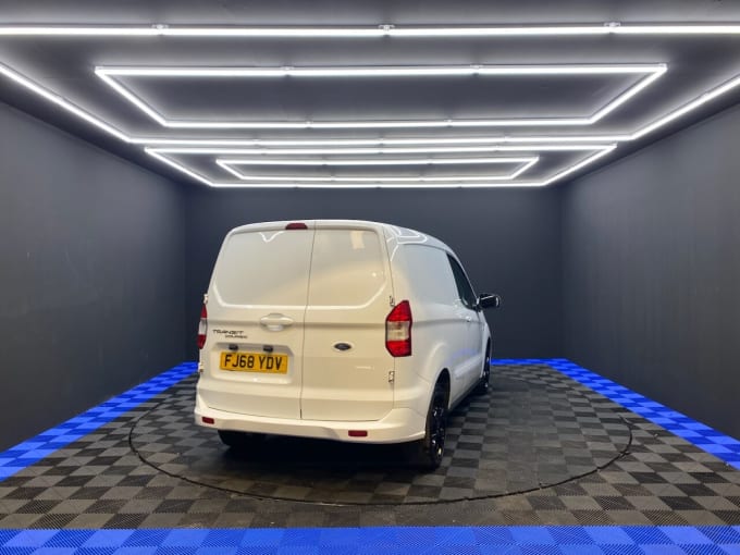 2025 Ford Transit Courier