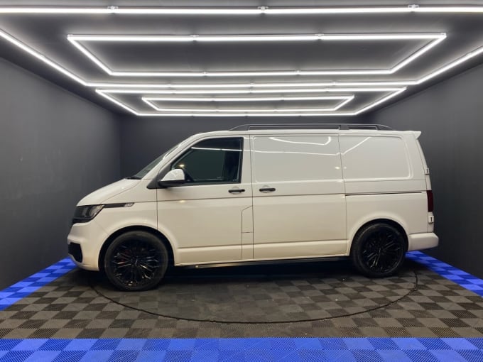 2025 Volkswagen Transporter