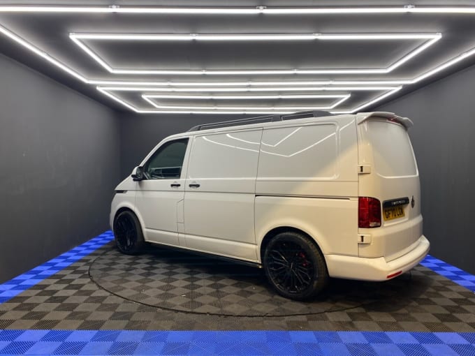 2025 Volkswagen Transporter