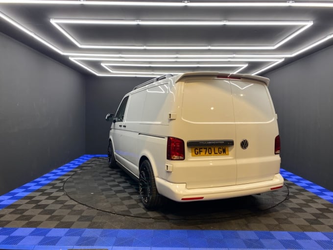 2025 Volkswagen Transporter