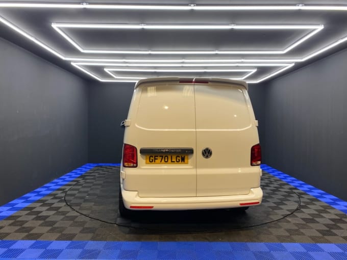 2025 Volkswagen Transporter