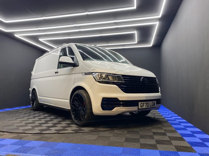 2025 Volkswagen Transporter