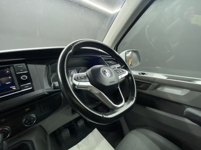 2025 Volkswagen Transporter
