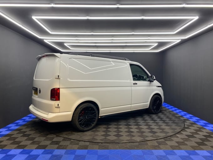 2025 Volkswagen Transporter