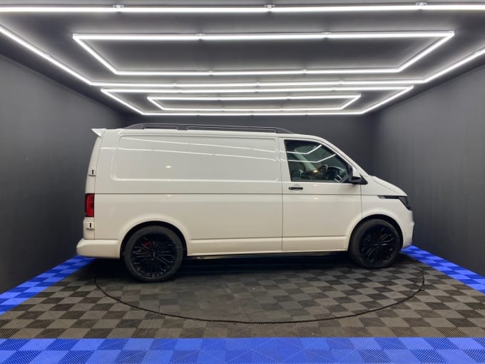 2025 Volkswagen Transporter