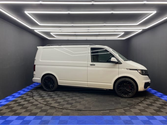 2025 Volkswagen Transporter