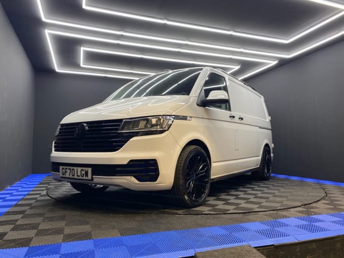 2025 Volkswagen Transporter