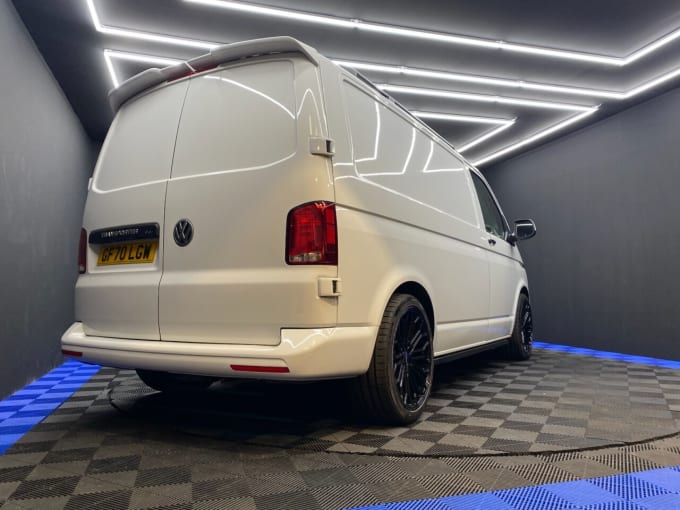 2025 Volkswagen Transporter